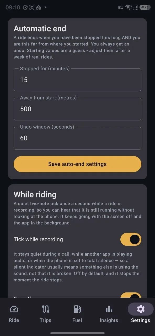 Ride settings in QikStart: the automatic-end rule with its own undo window, and the audible tick that shows the tracker is running